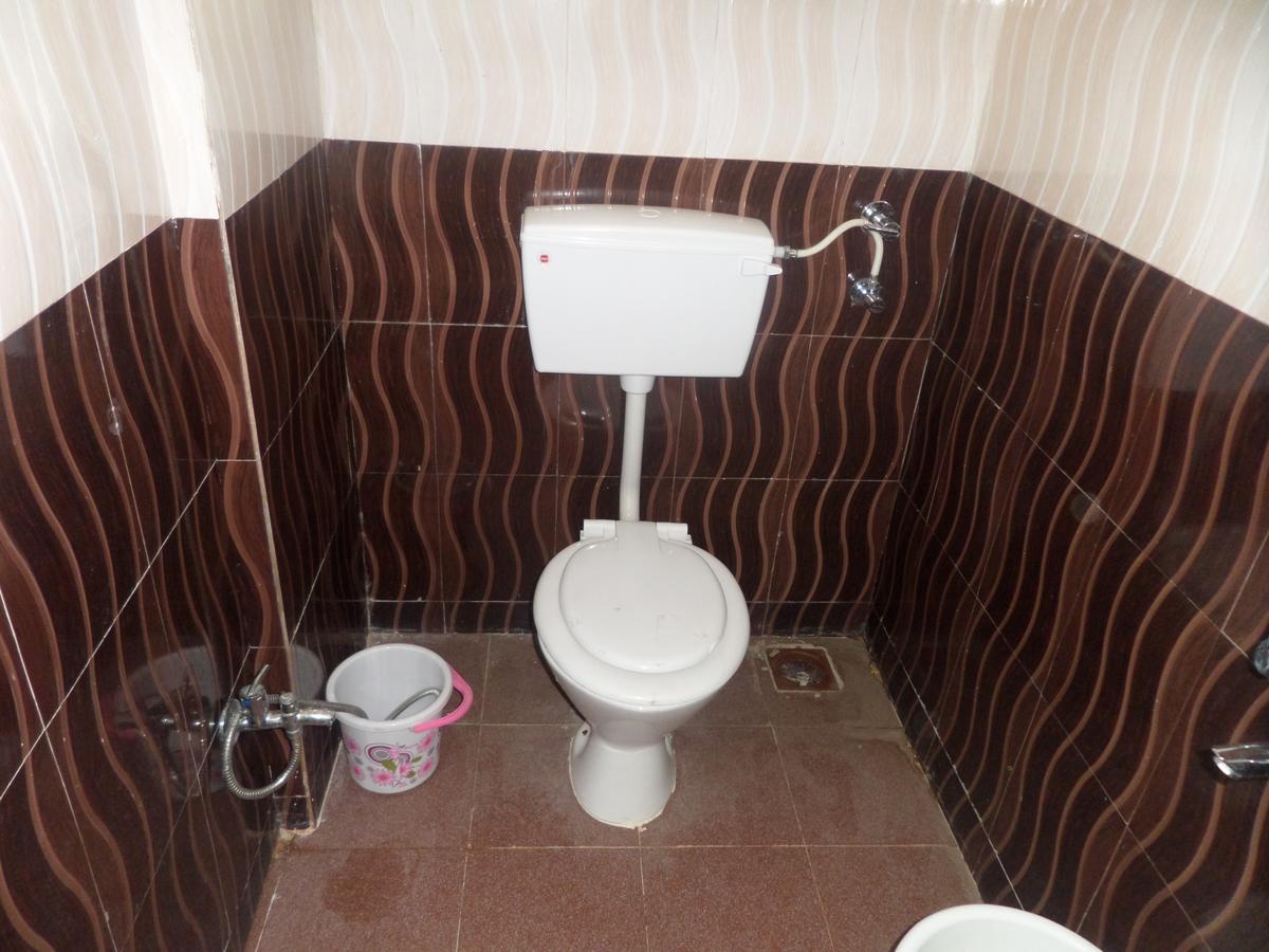 Hotel Riya-Raj Lodging Titwala Room photo
